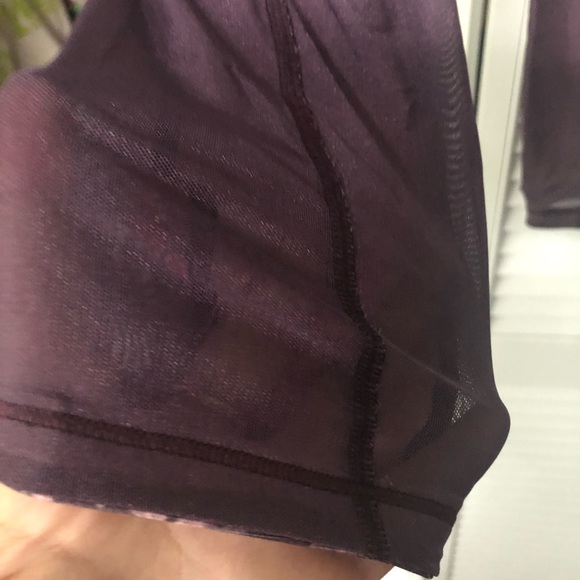 Under Armour Purple leggings with mesh large - Picture 5 of 7